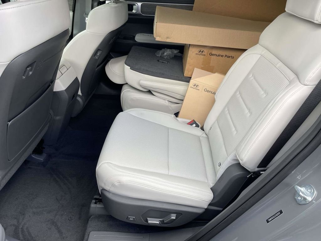 New 2026 Hyundai Santa Fe Calligraphy AWD/4WD image 10