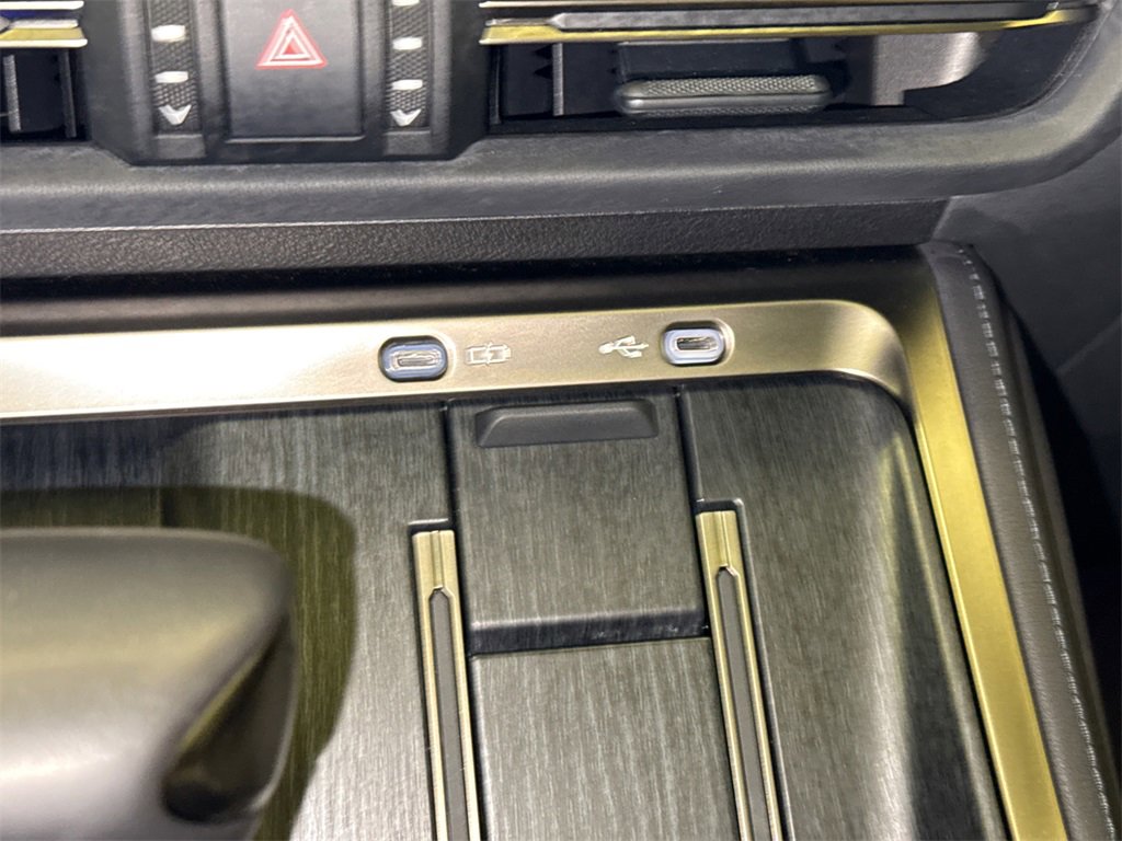 Used 2024 Lexus GX 550 image 26