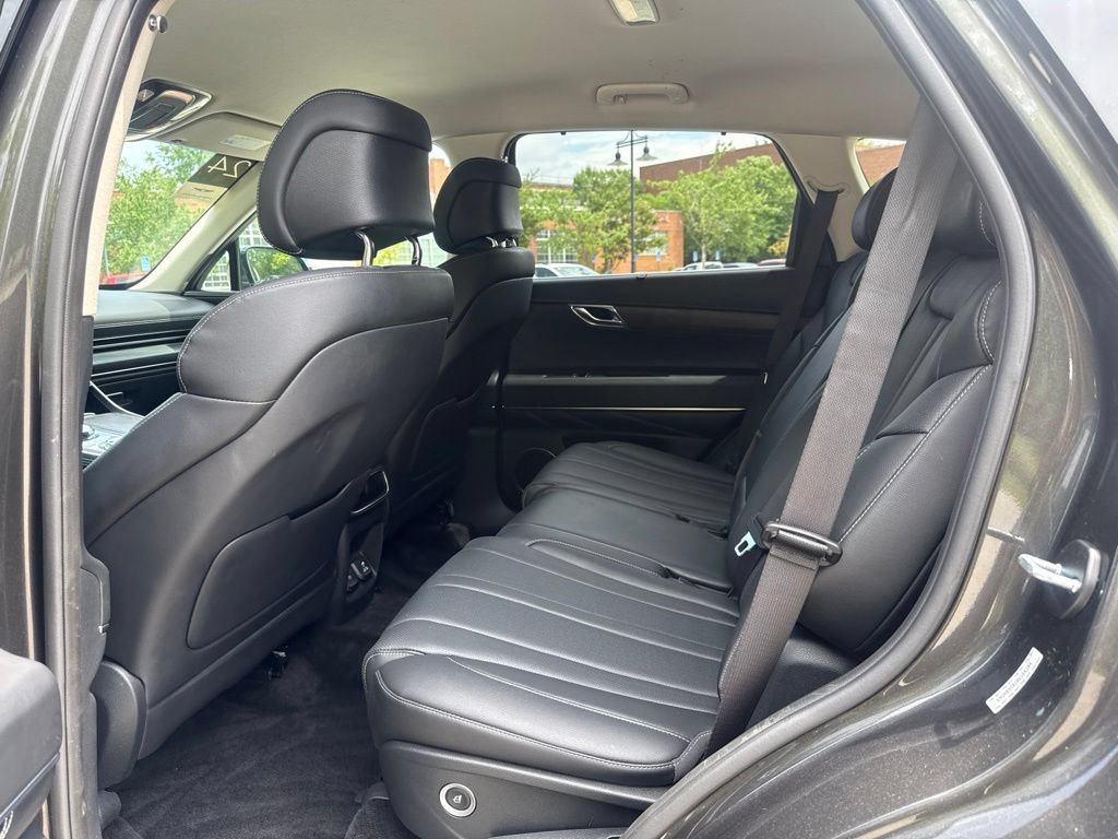 Certified 2024 Genesis GV80 2.5T AWD/4WD image 26