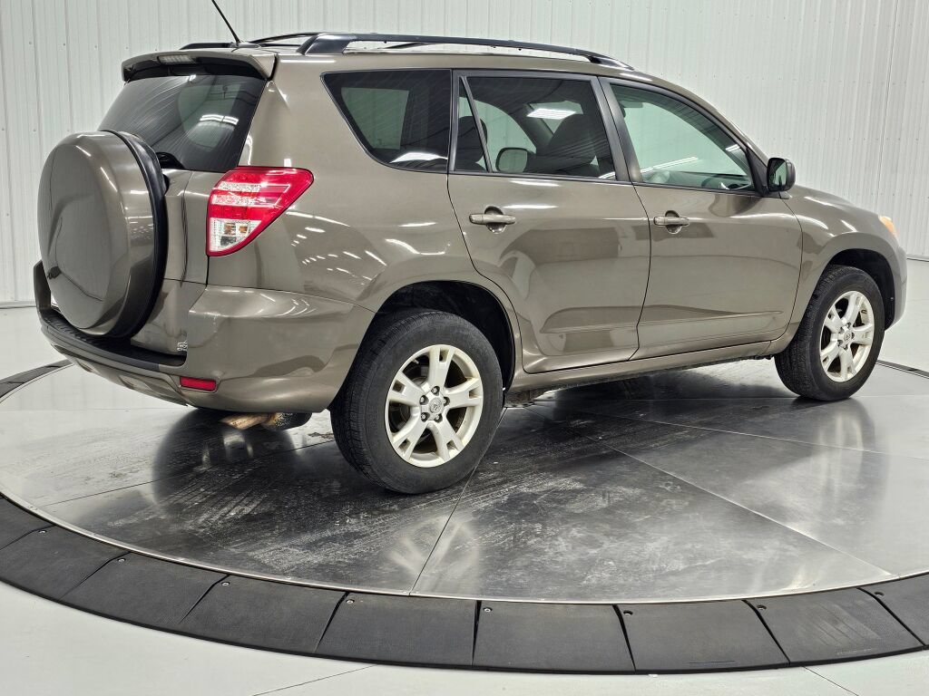 Used 2011 Toyota RAV4 4WD w/ Upgrade Value Pkg image 5