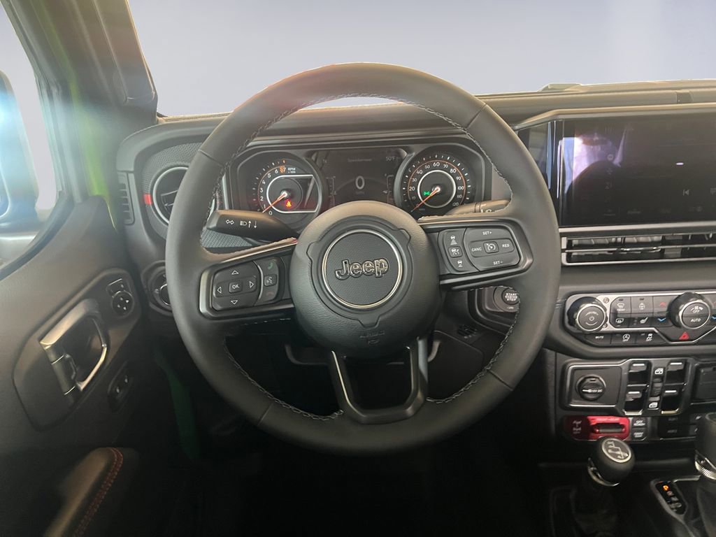 New 2025 Jeep Gladiator Rubicon w/ Convenience Group image 15