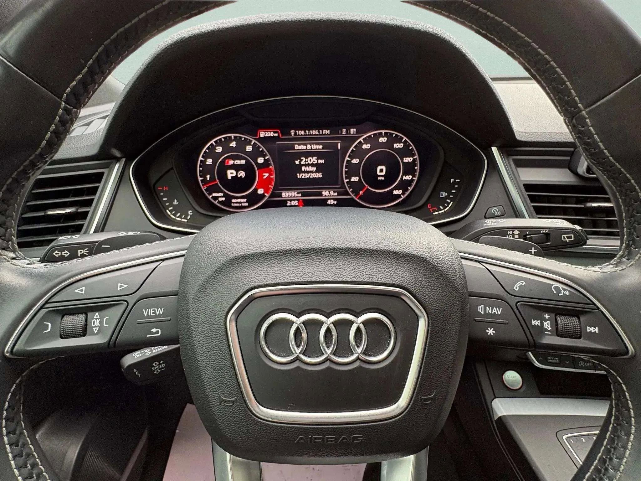 Used 2018 Audi SQ5 Premium Plus w/ Navigation Package image 32