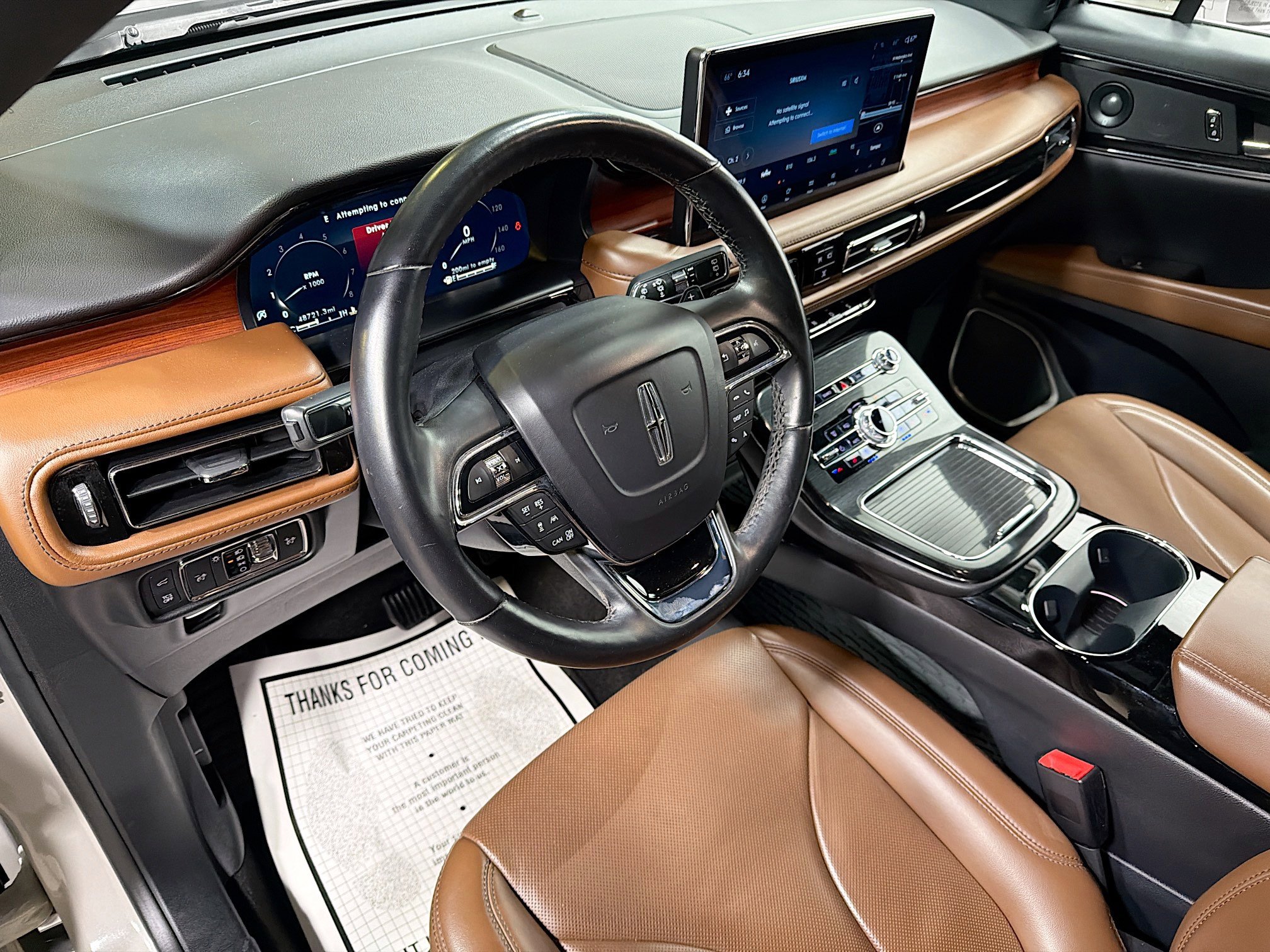 Used 2021 Lincoln Nautilus Reserve image 25