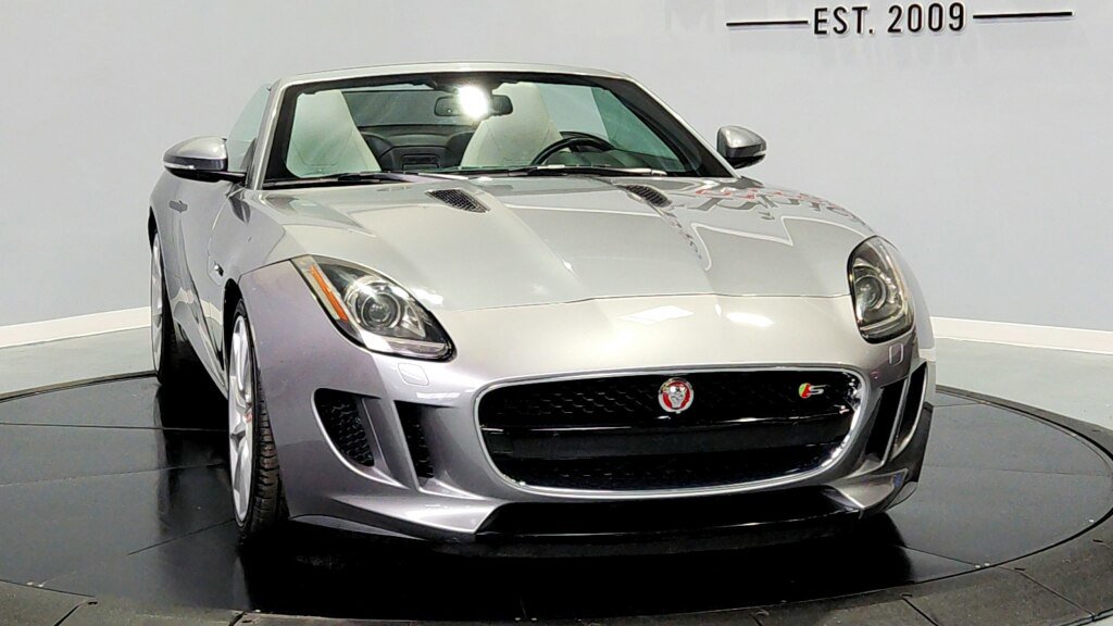 Used 2015 Jaguar F-TYPE S image 3