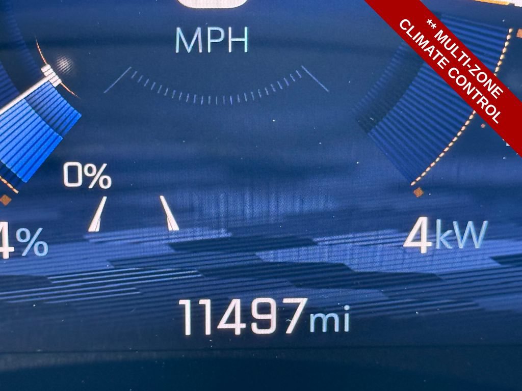 Used 2024 Chevrolet Blazer EV LT AWD/4WD image 22