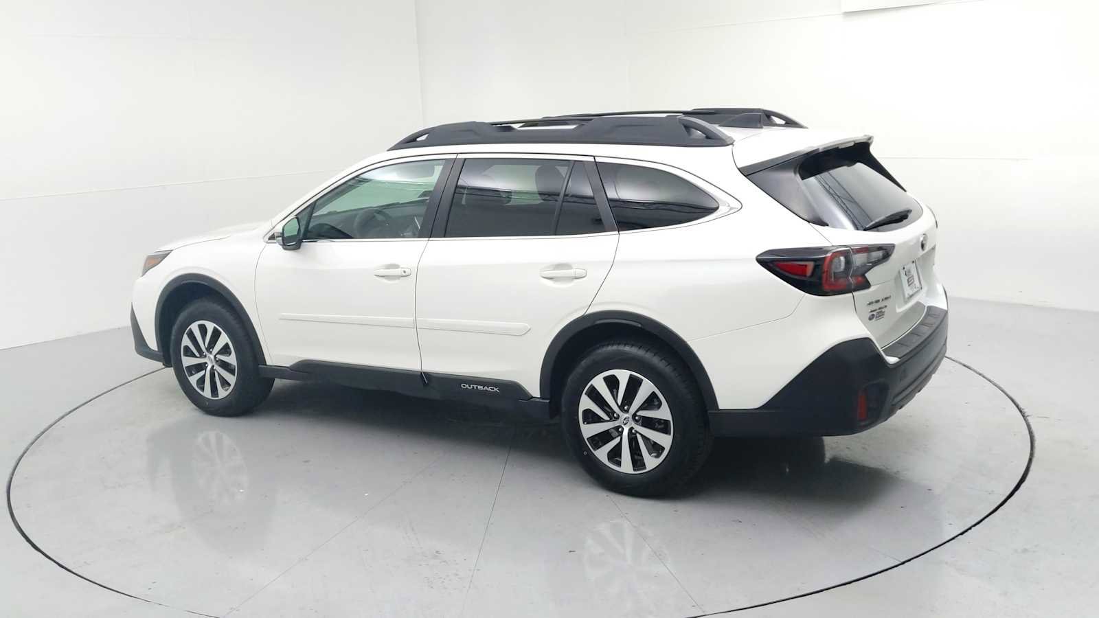 Certified 2022 Subaru Outback Premium w/ Popular Package #1 image 7