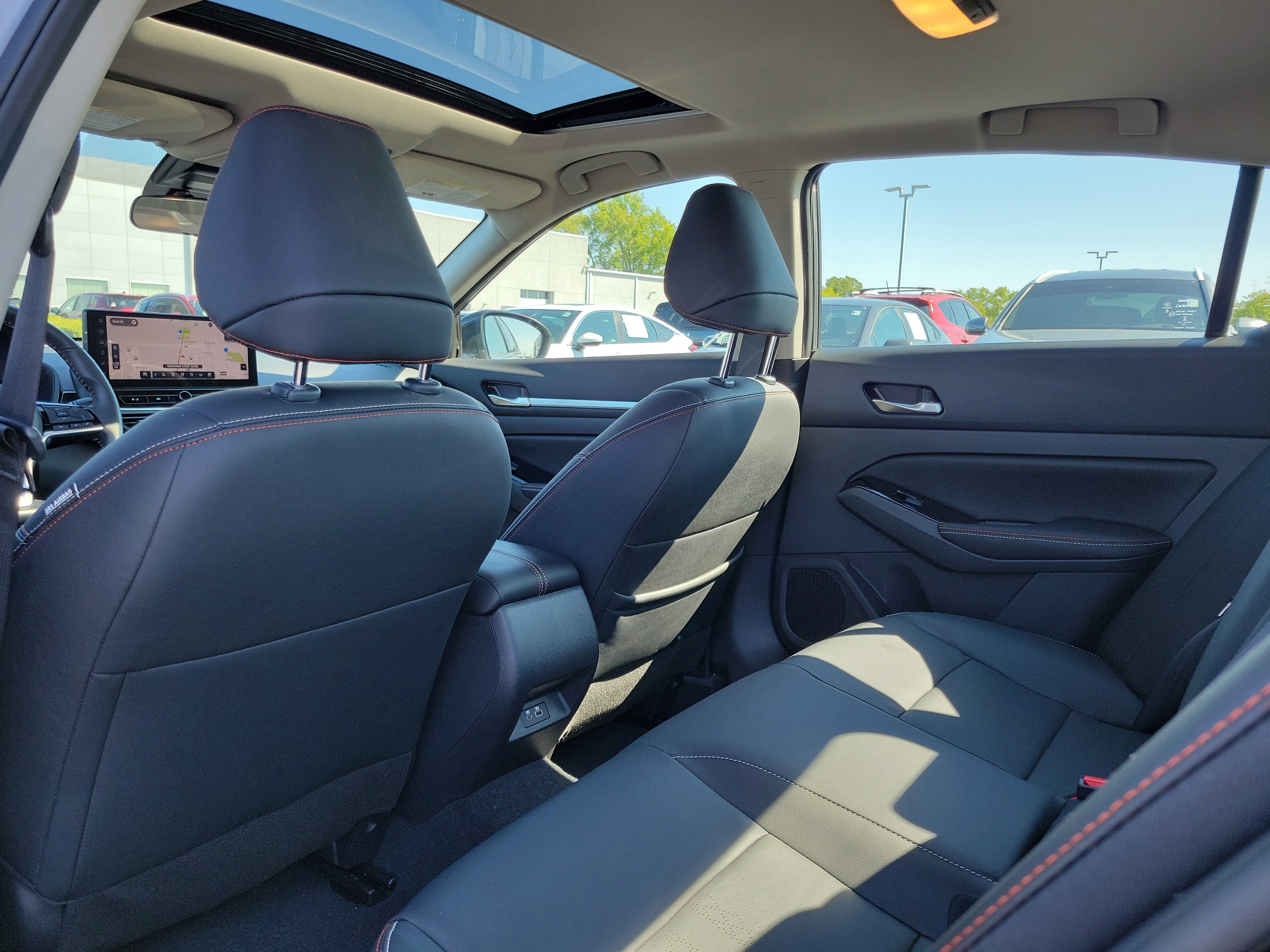 Certified 2024 Nissan Altima 2.5 SR w/ SR Premium Package image 14