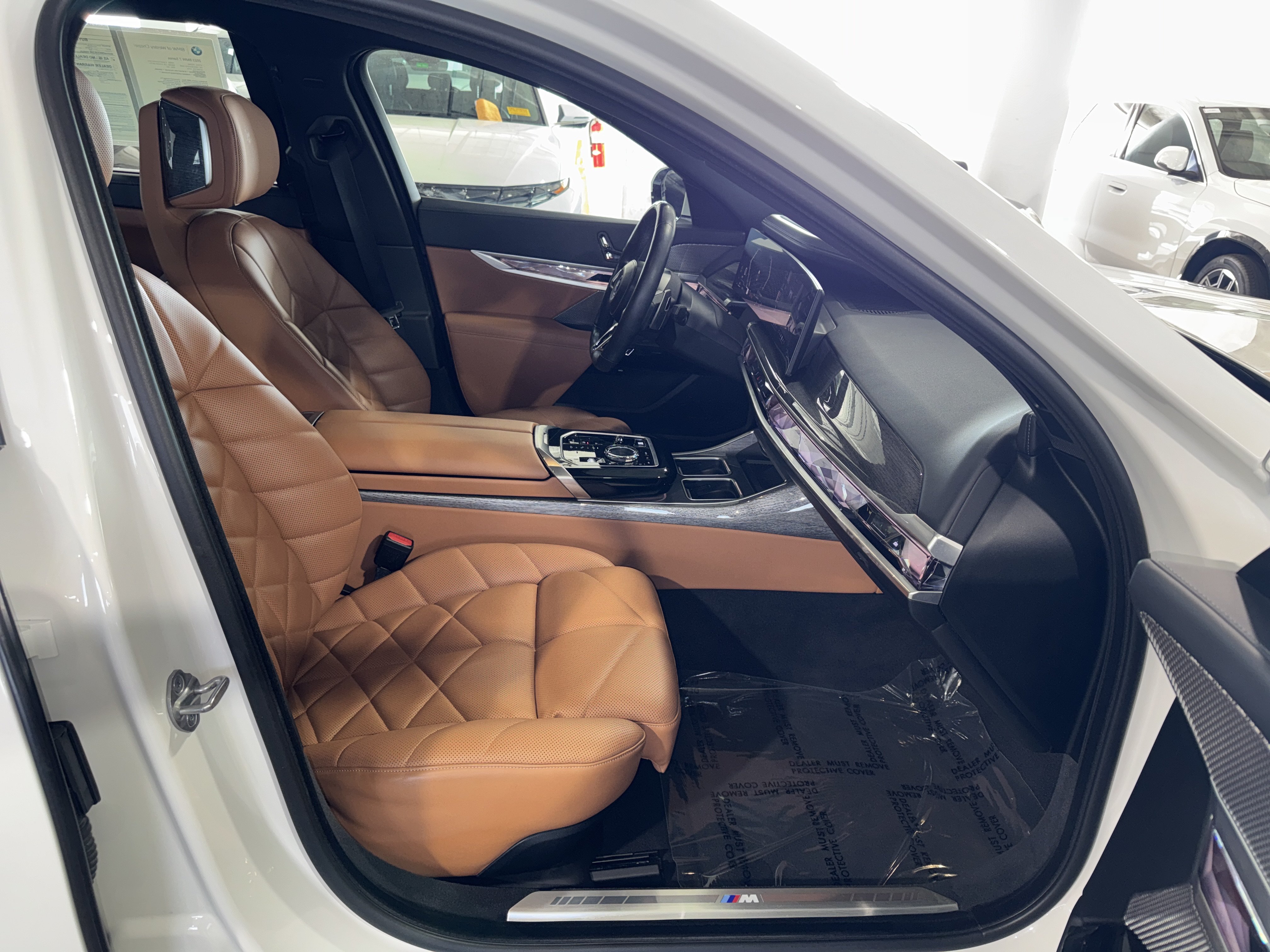 Used 2023 BMW 740i RWD image 10