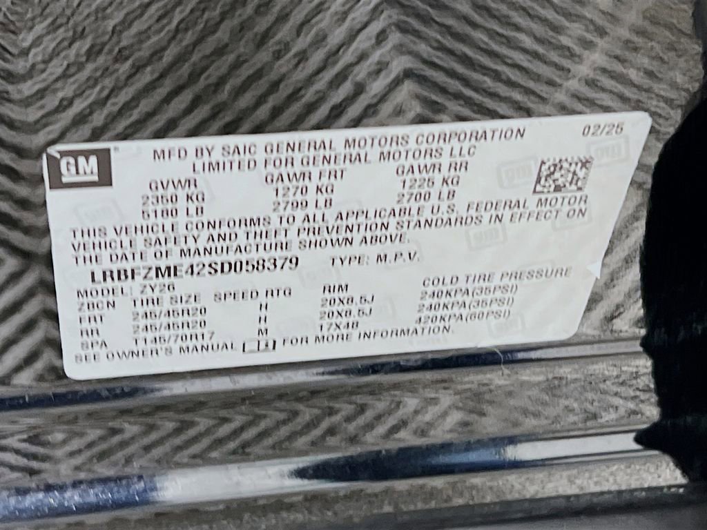 Used 2025 Buick Envision Avenir image 29