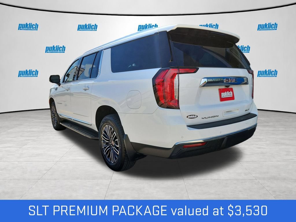 Certified 2022 GMC Yukon XL SLT w/ SLT Premium Package AWD/4WD image 4