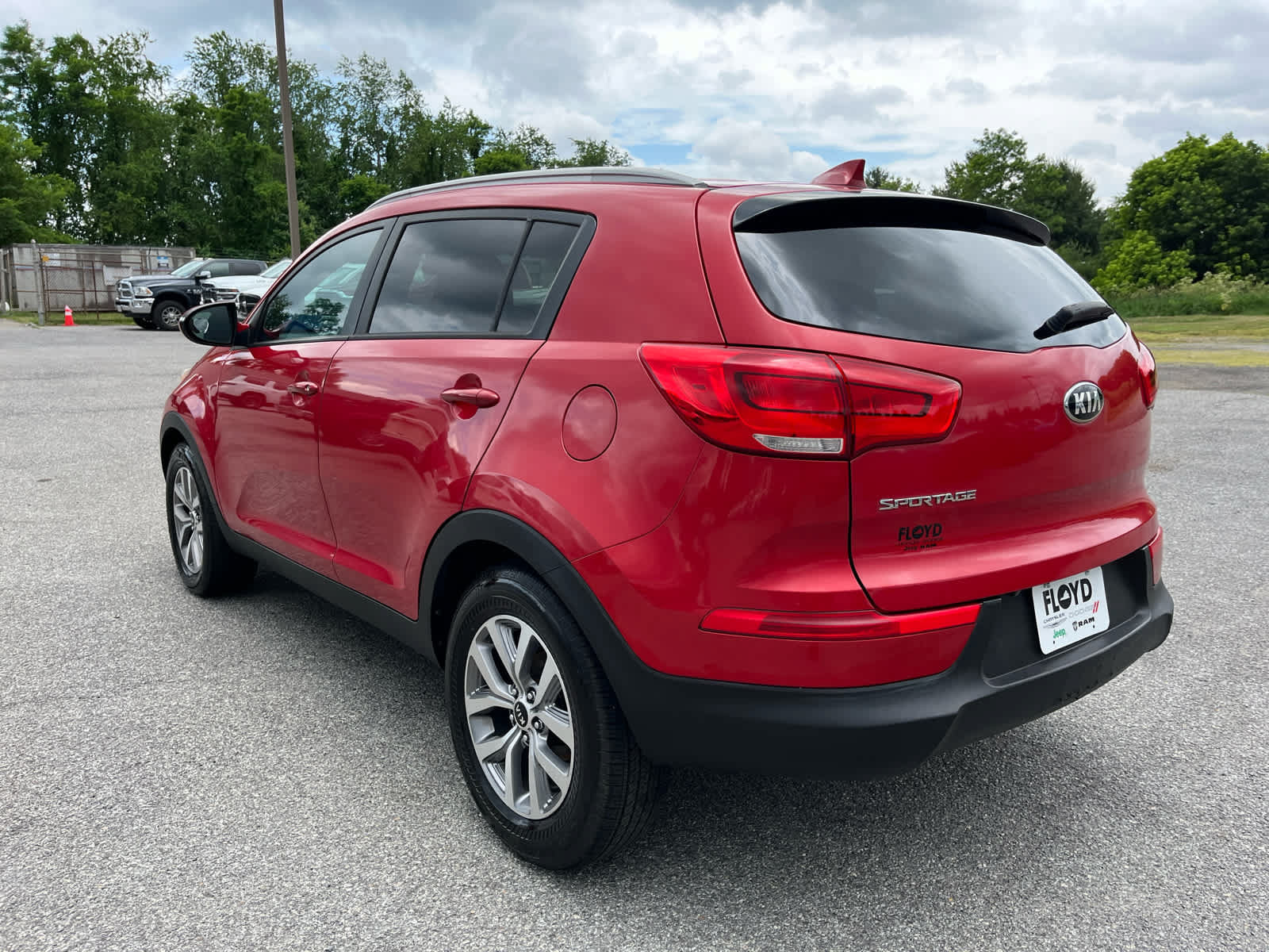Used 2015 Kia Sportage LX FWD image 2