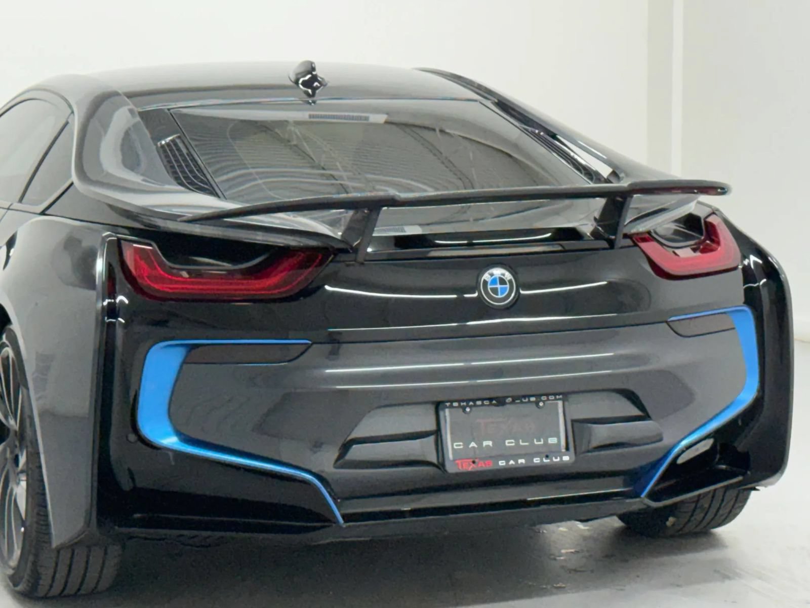 Used 2016 BMW i8 AWD/4WD image 30