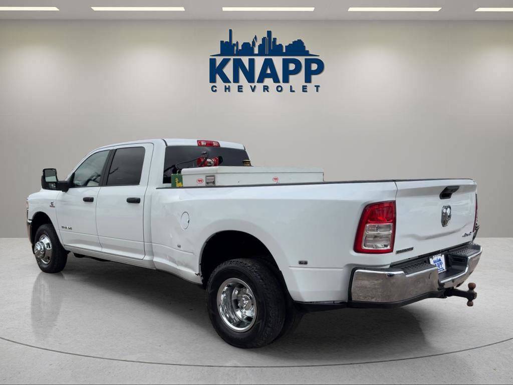 Used 2023 RAM 3500 Big Horn w/ Level 1 Equipment Group AWD/4WD image 3