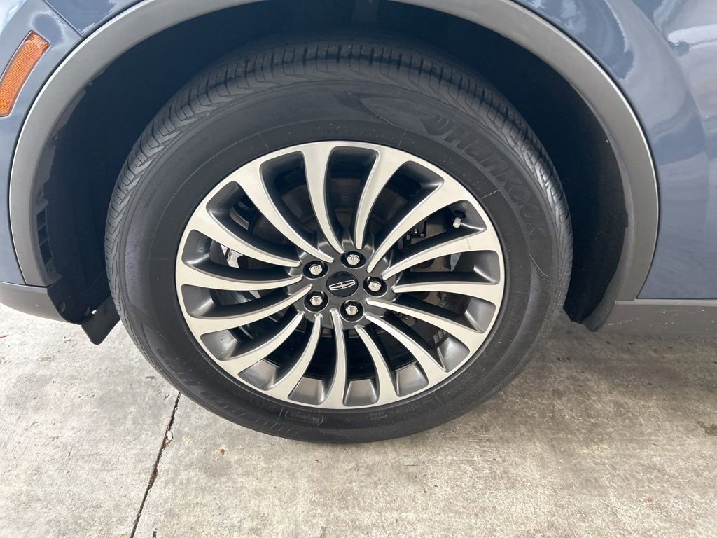 Used 2021 Lincoln Aviator Reserve w/ Equipment Group 201A RWD image 13