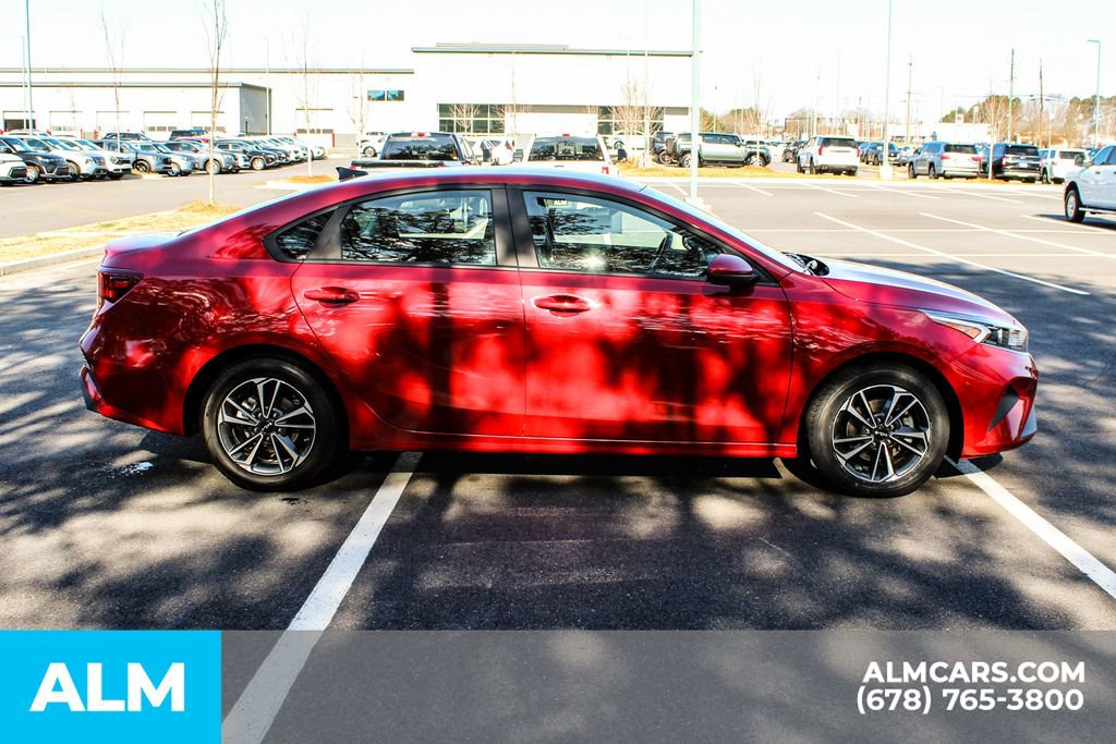 Used 2024 Kia Forte LXS image 9