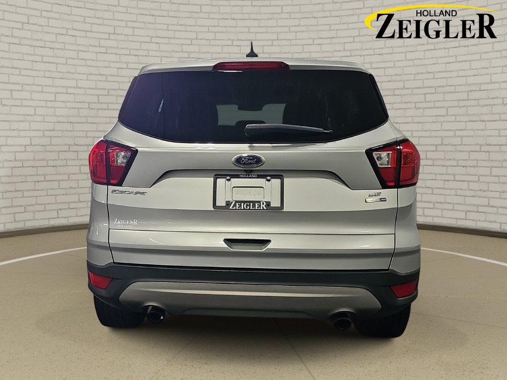 Used 2019 Ford Escape SE AWD/4WD image 6