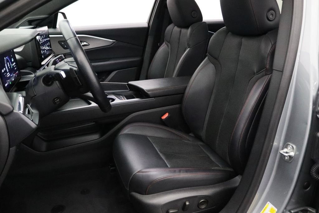 Certified 2024 Acura ZDX A-Spec AWD/4WD image 2