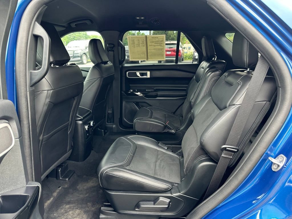 Used 2023 Ford Explorer ST AWD/4WD image 23