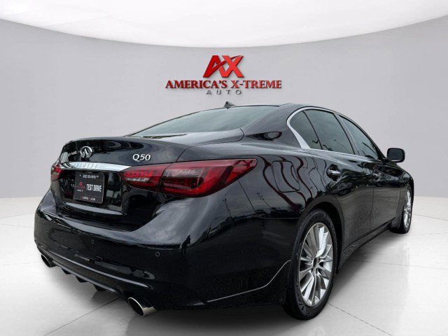Used 2020 INFINITI Q50 Luxe w/ Essential Package (3.0T Luxe) image 5