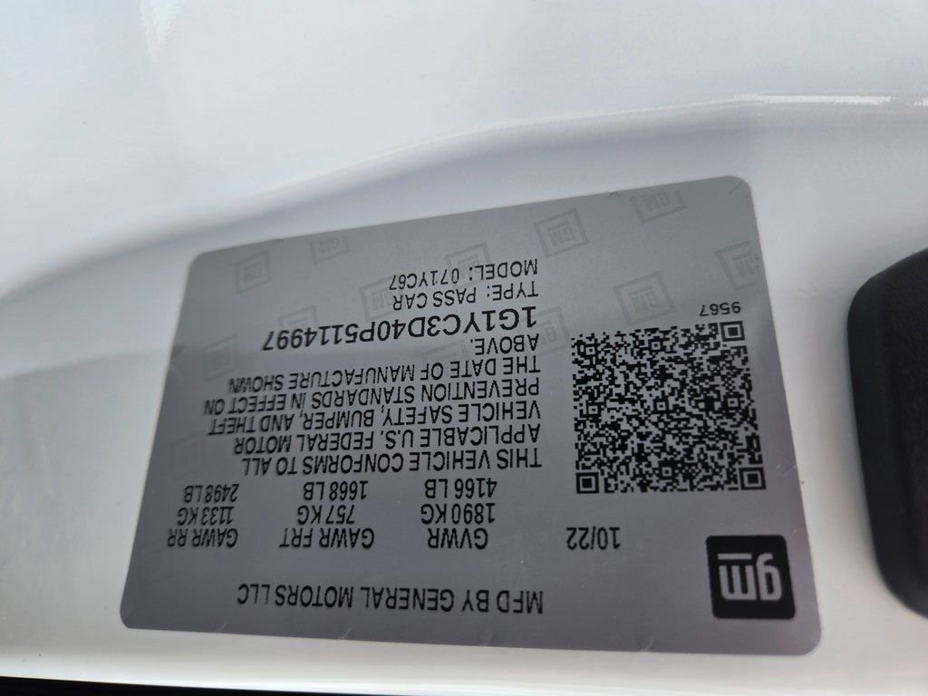 Used 2023 Chevrolet Corvette Stingray Premium Conv w/ Z51 Performance Package image 11