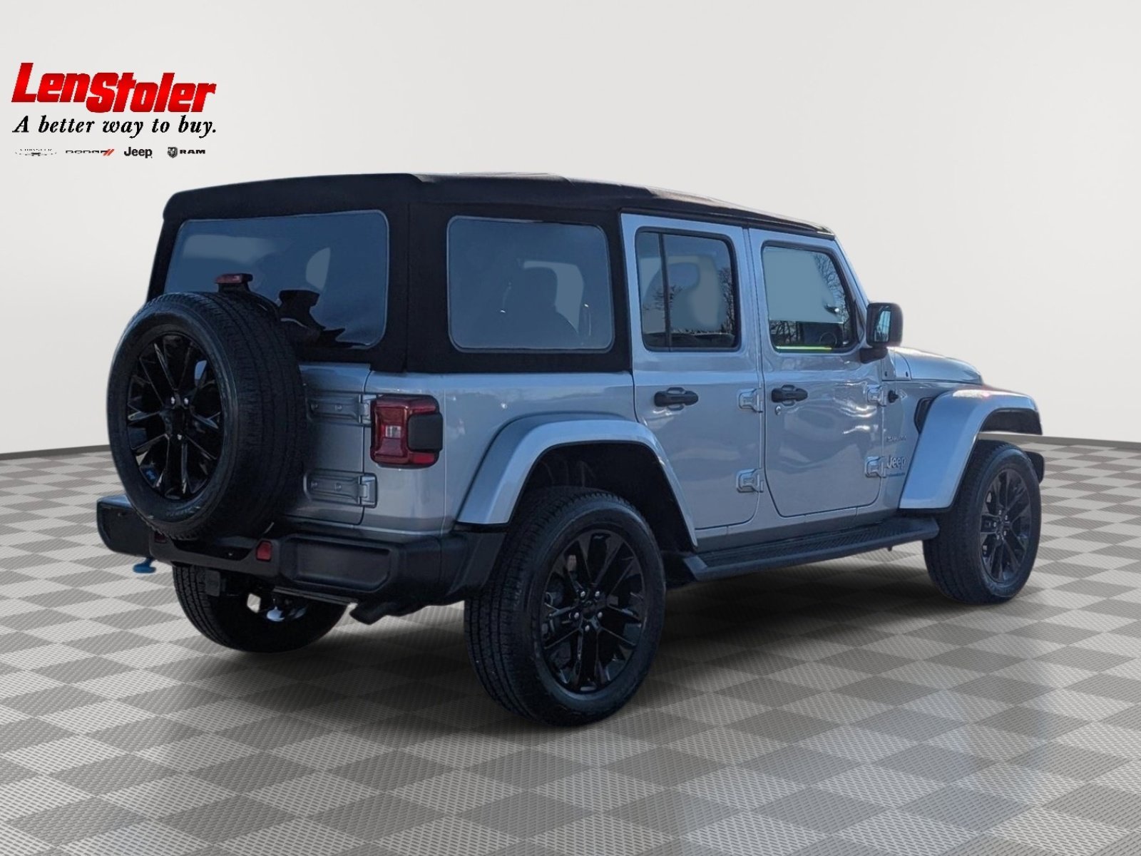 Used 2023 Jeep Wrangler Sahara w/ Cold Weather Group image 5