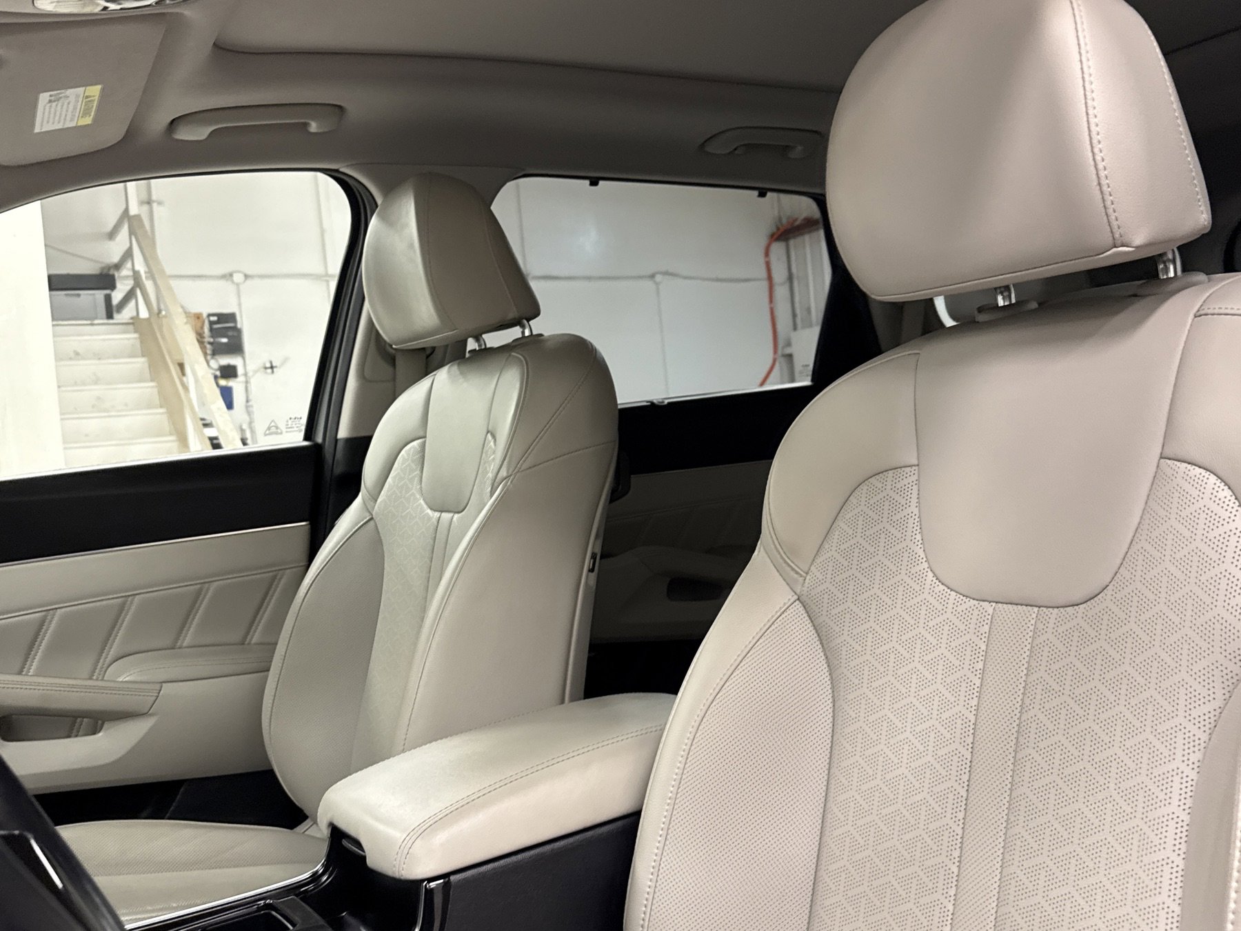 Used 2023 Kia Sorento SX Prestige image 6