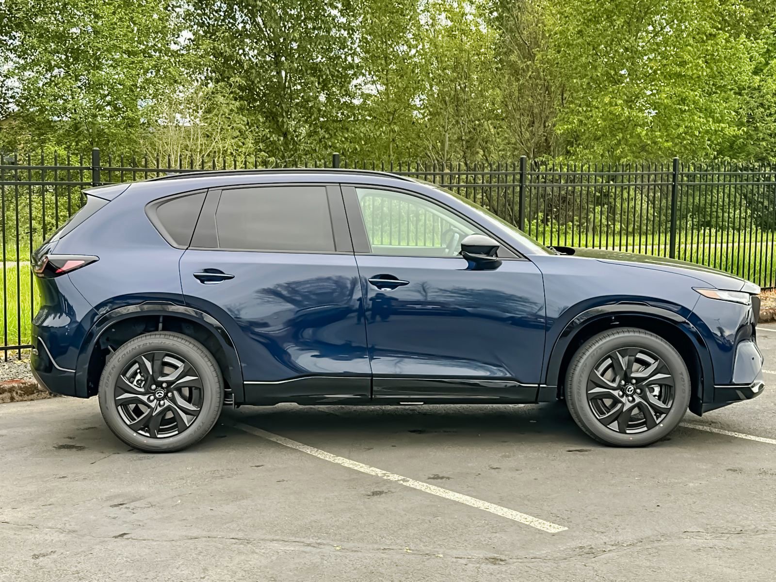 New 2026 MAZDA CX-5 2.5 S w/ Premium Package AWD/4WD image 2