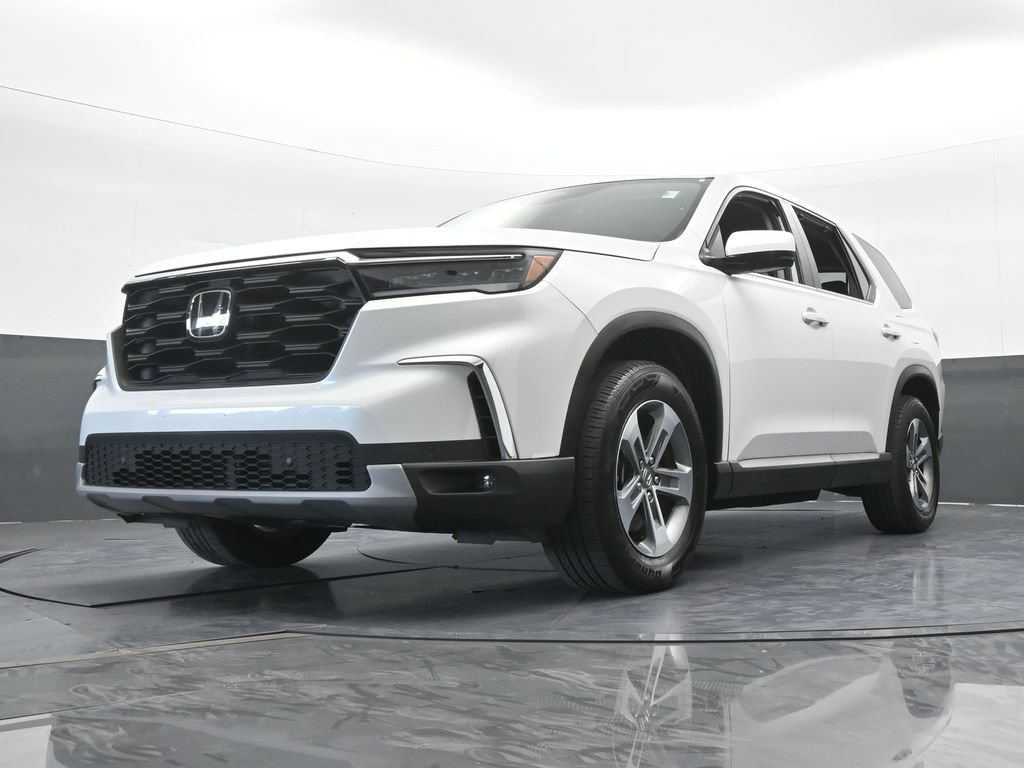 Used 2025 Honda Pilot EX-L image 59