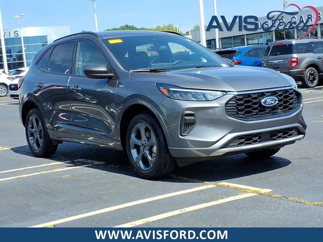 Used 2024 Ford Escape ST-Line w/ Tech Pack #1