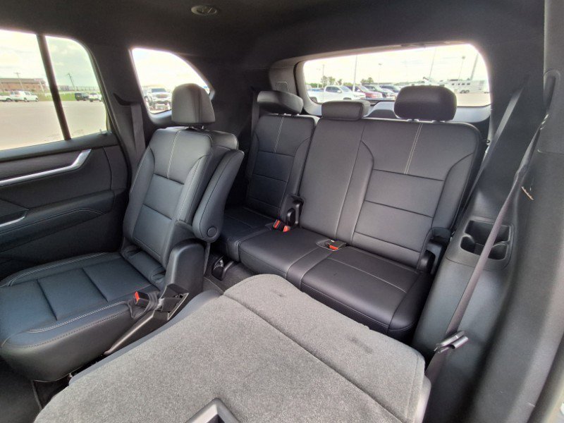 New 2025 GMC Acadia Elevation w/ Elevation Premium Package image 16