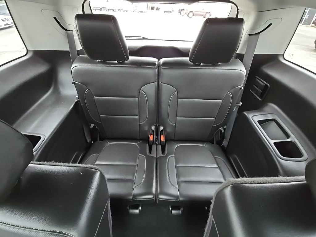 Used 2020 GMC Acadia SLT image 21