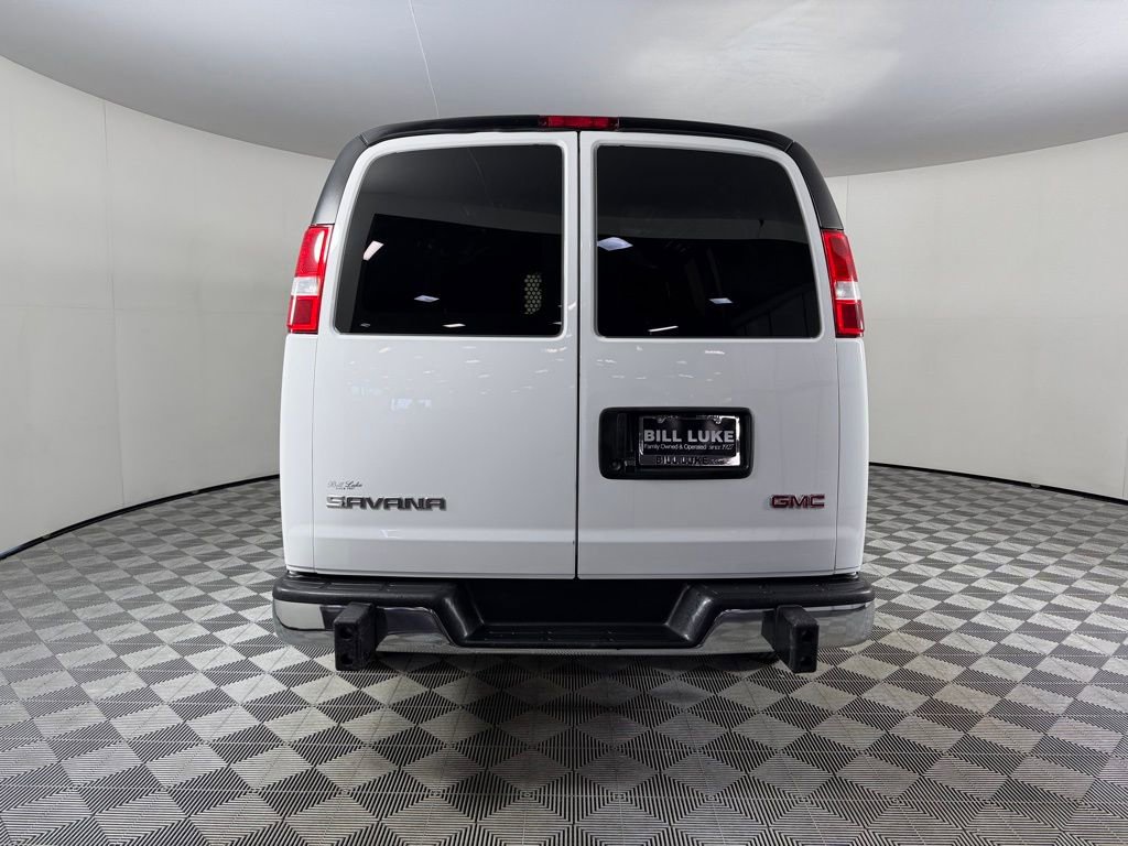 Used 2024 GMC Savana 2500 Work Van w/ Driver Convenience Package image 8
