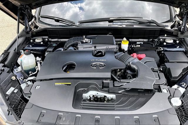 Certified 2025 INFINITI QX55 Luxe w/ Accent Package image 10