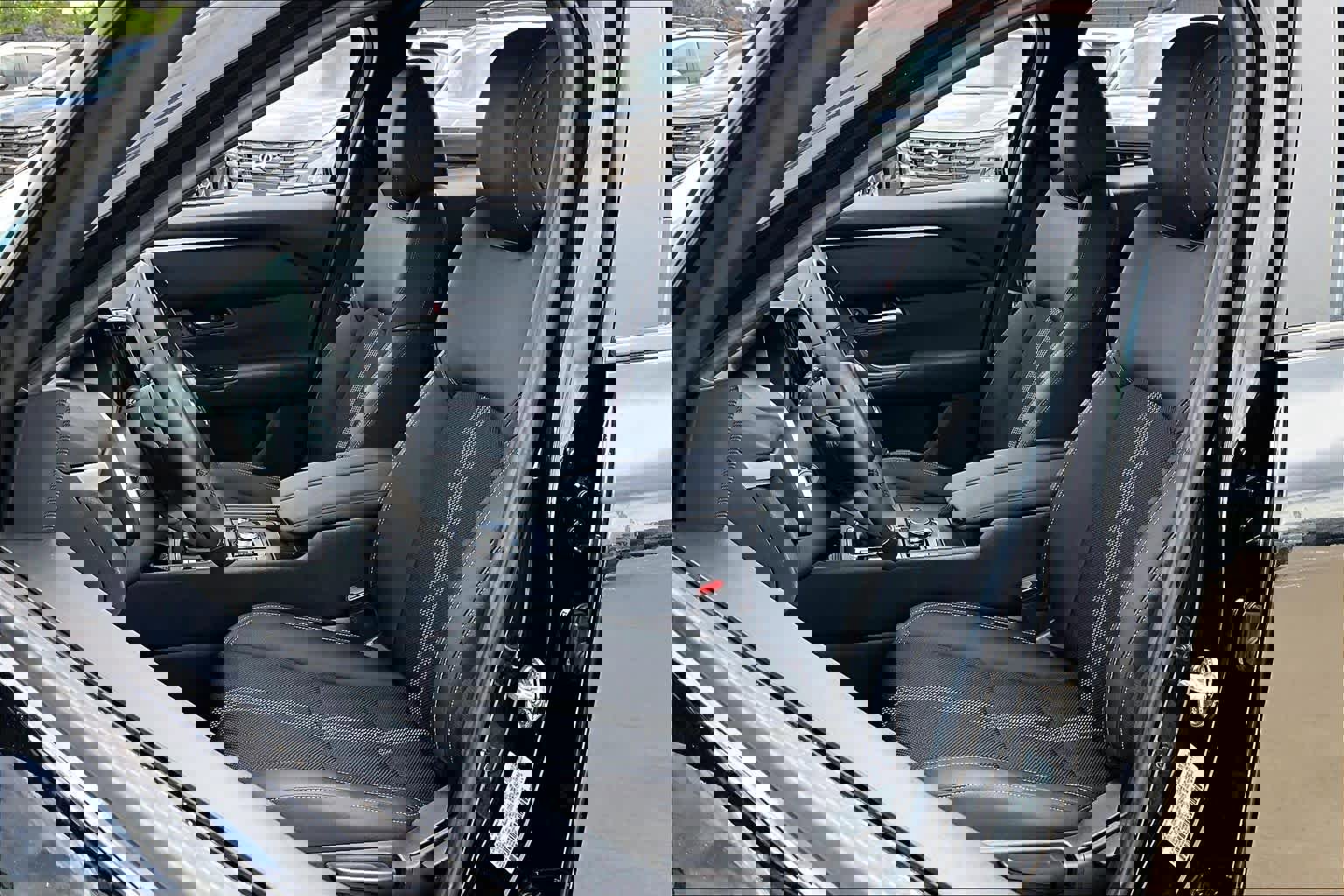 Used 2024 MAZDA CX-50 AWD 2.5 S w/ Weather Package image 8