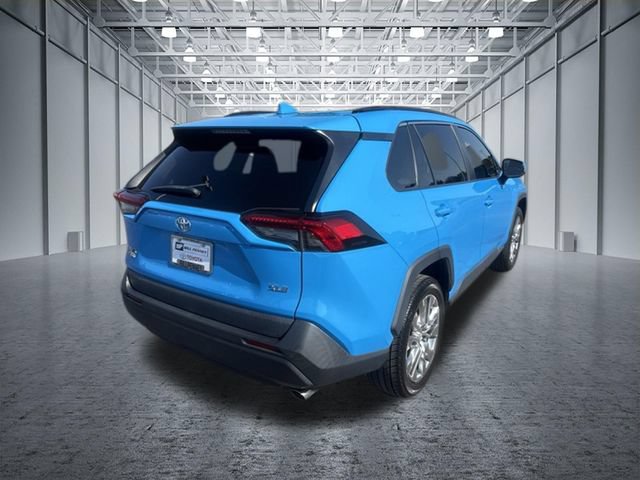 Used 2019 Toyota RAV4 XLE Premium w/ Advanced Technology Package FWD image 5