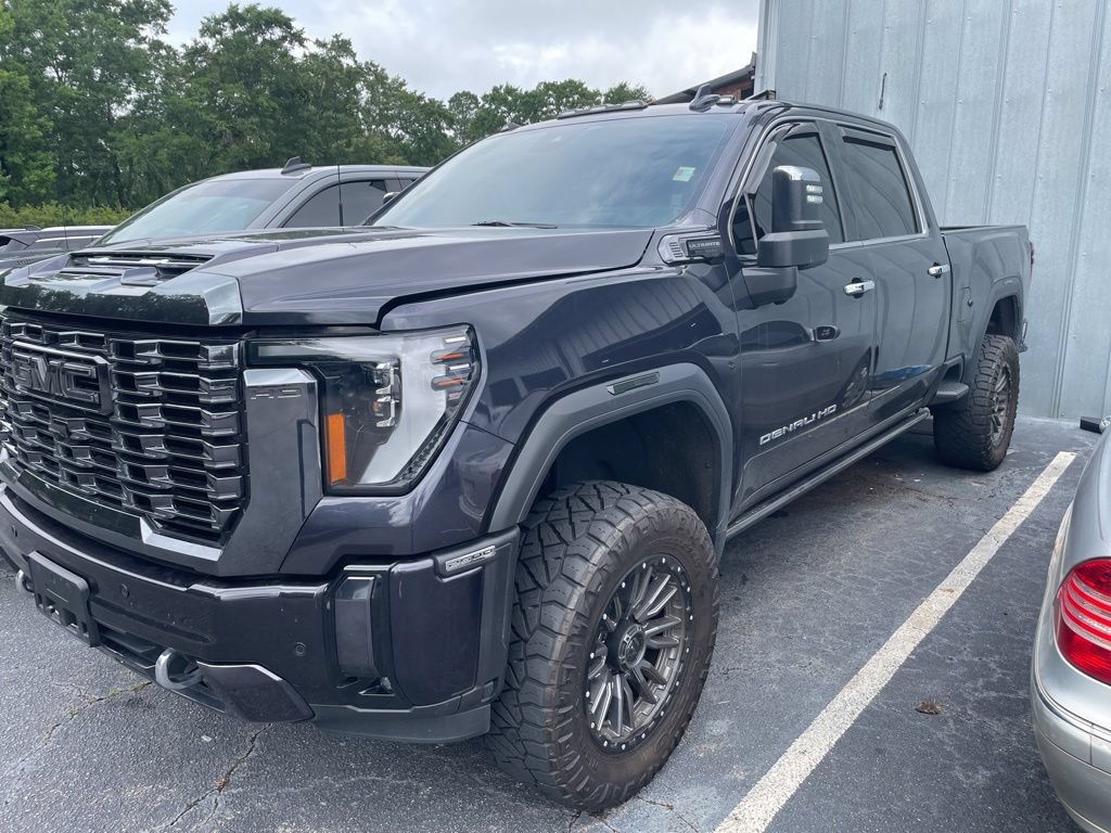 Used 2024 GMC Sierra 2500 Denali Ultimate AWD/4WD image 1