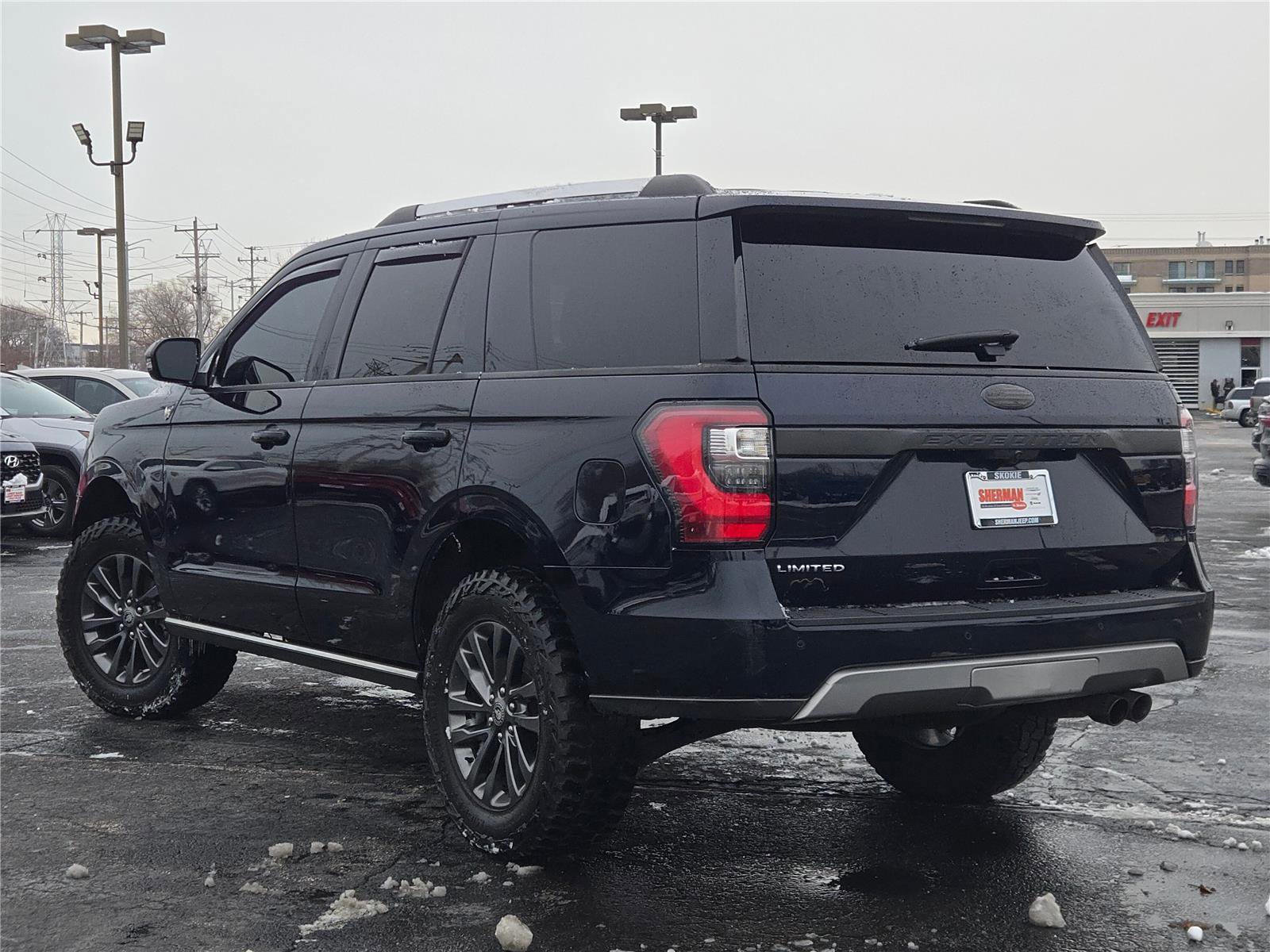 Used 2021 Ford Expedition Limited image 18