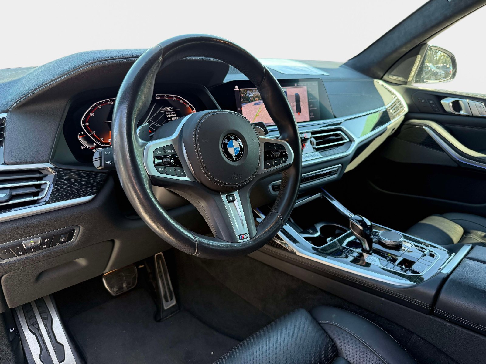 Used 2021 BMW X7 xDrive40i w/ M Sport Package image 39