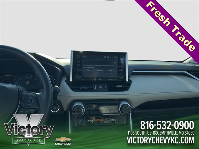 Used 2021 Toyota RAV4 Limited image 15