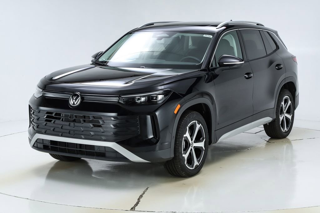 New 2026 Volkswagen Tiguan SE image 40