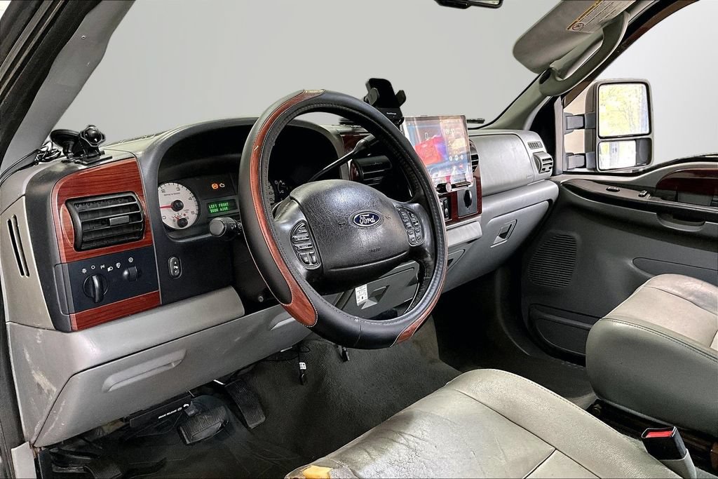 Used 2006 Ford F250 XL AWD/4WD image 15