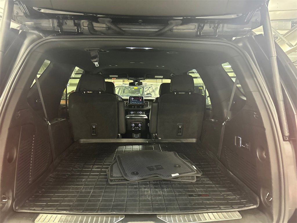 Used 2022 GMC Yukon AT4 w/ Max Trailering Package image 27