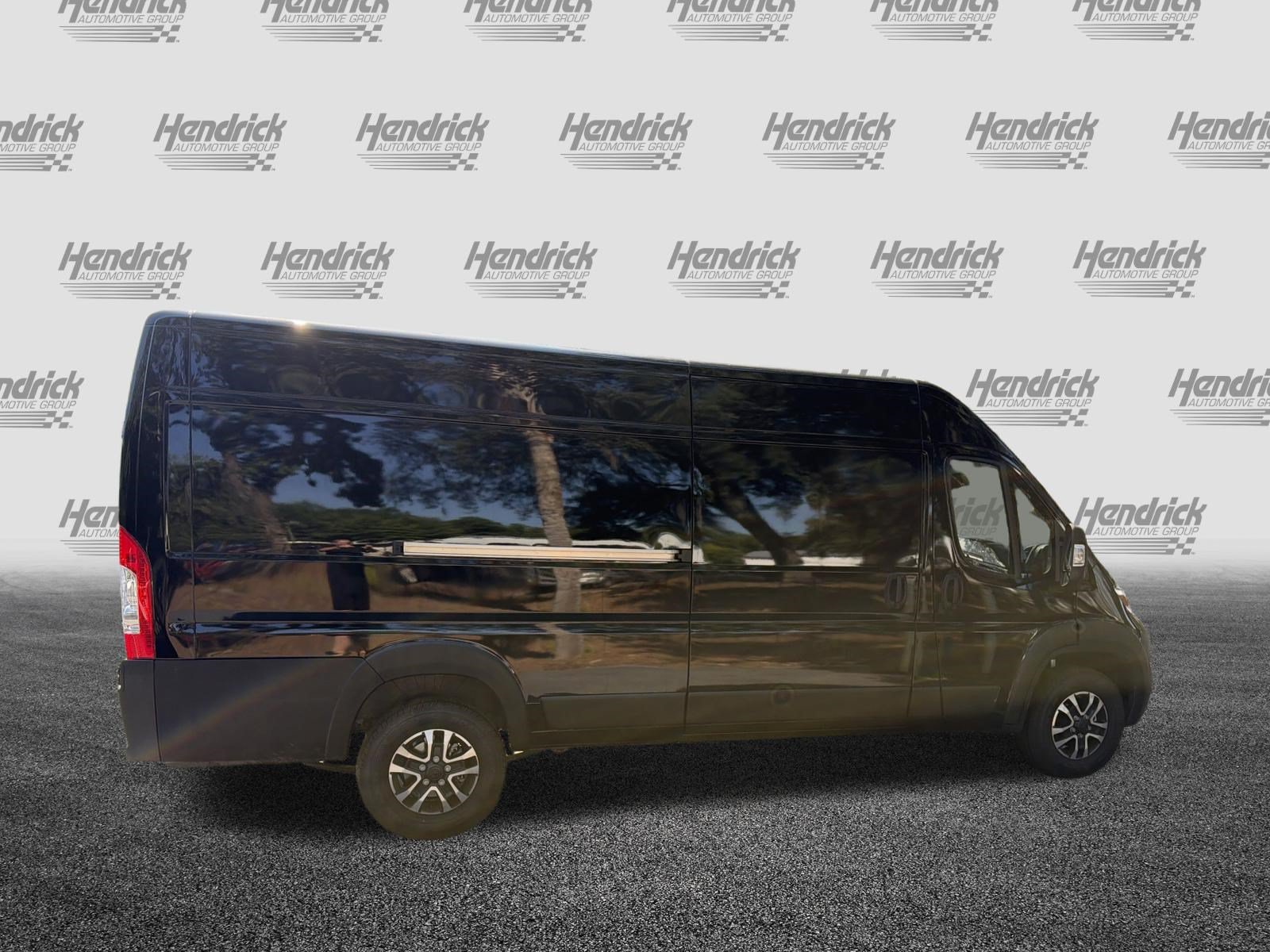 Used 2026 RAM ProMaster 3500 w/ Quick Order Package 22G SLT FWD image 9