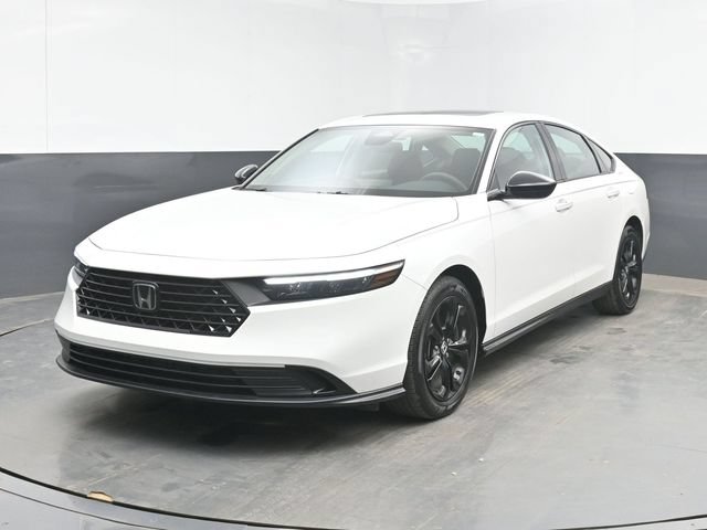 Used 2025 Honda Accord SE image 5