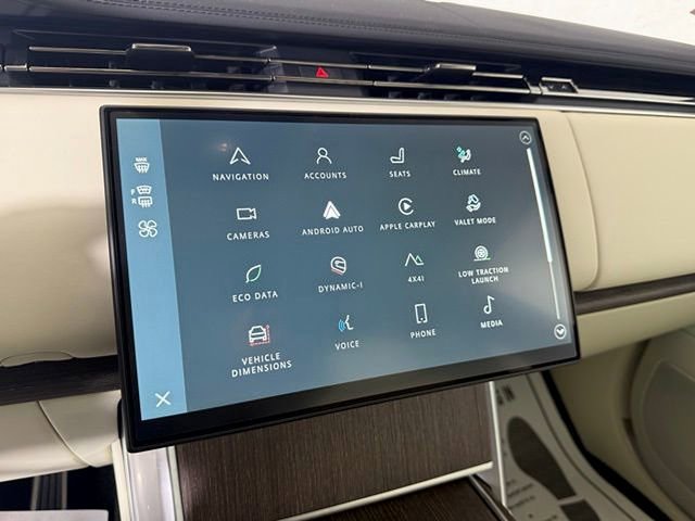 New 2025 Land Rover Range Rover SE image 34