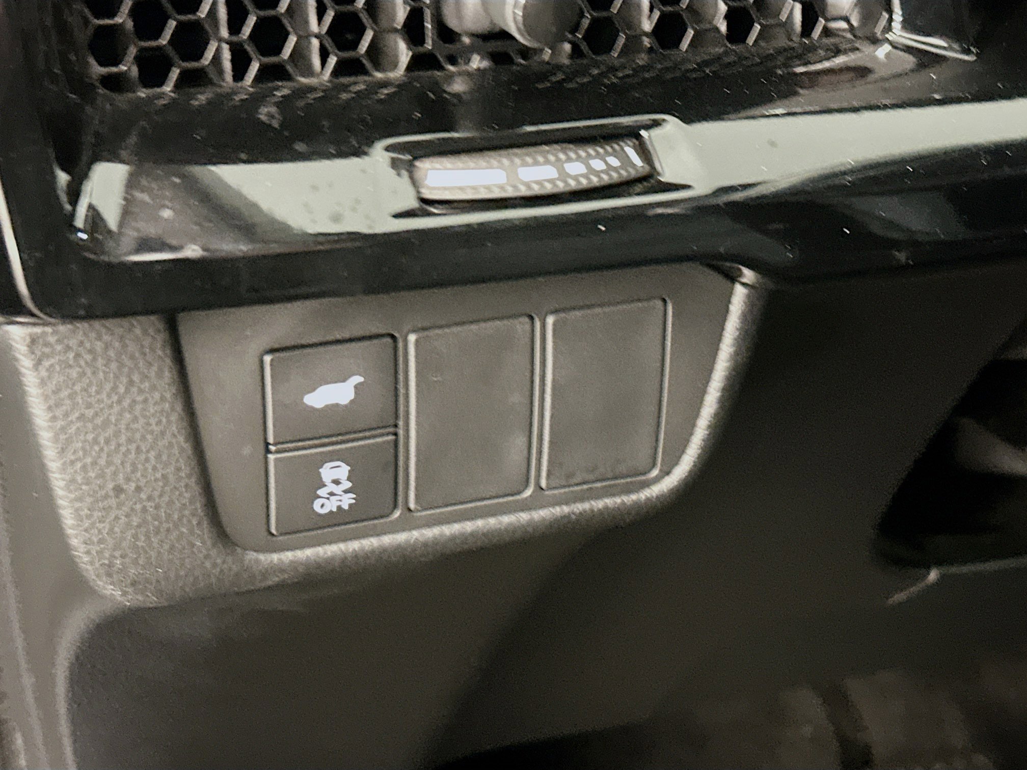 Used 2023 Honda CR-V EX-L image 17