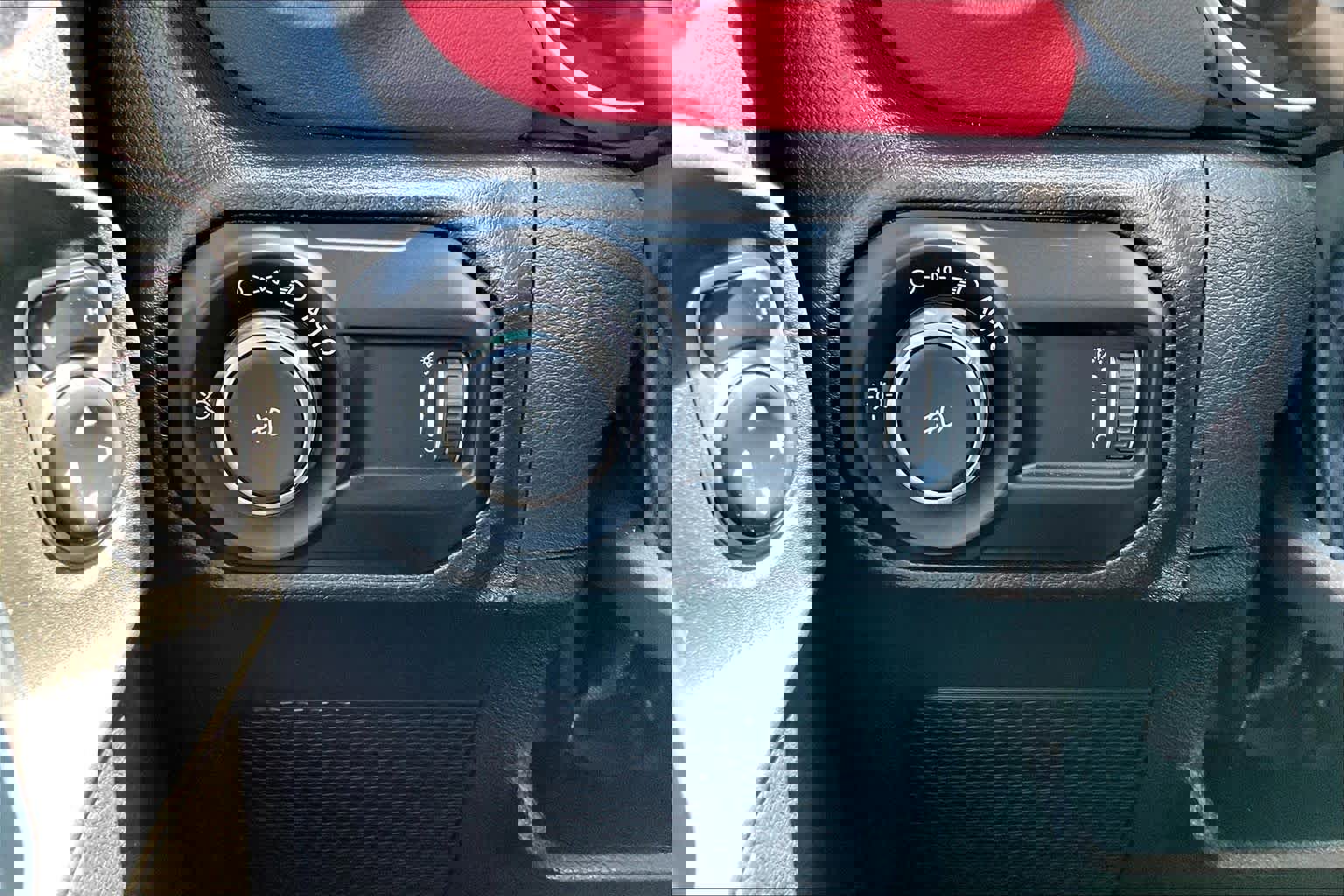 Used 2023 Jeep Wrangler Unlimited Rubicon 392 image 31