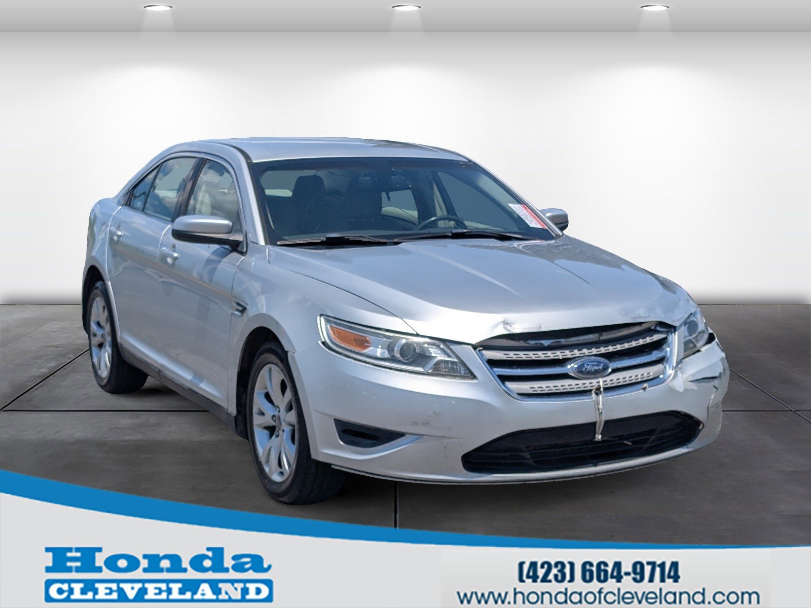 Used 2010 Ford Taurus SEL