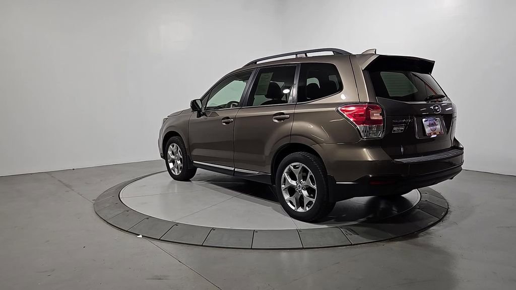 Used 2017 Subaru Forester 2.5i Touring w/ Popular Package #2 image 3
