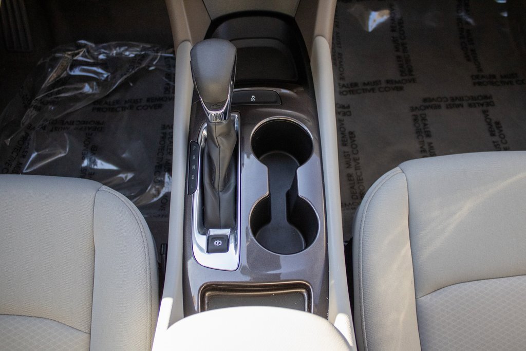 Used 2023 Chevrolet Malibu LS image 25